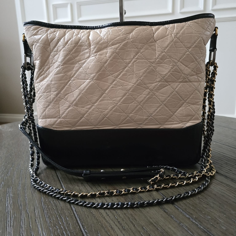 Elegant Quilted Black and Cream Women's Bag